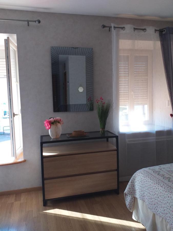 Logis Saint Martin Bed and Breakfast Magny-les-Villers Buitenkant foto