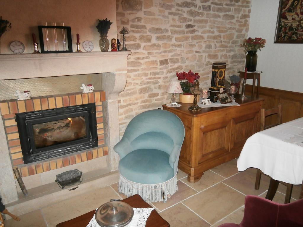 Logis Saint Martin Bed and Breakfast Magny-les-Villers Buitenkant foto