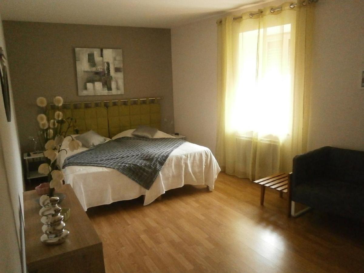 Logis Saint Martin Bed and Breakfast Magny-les-Villers Buitenkant foto